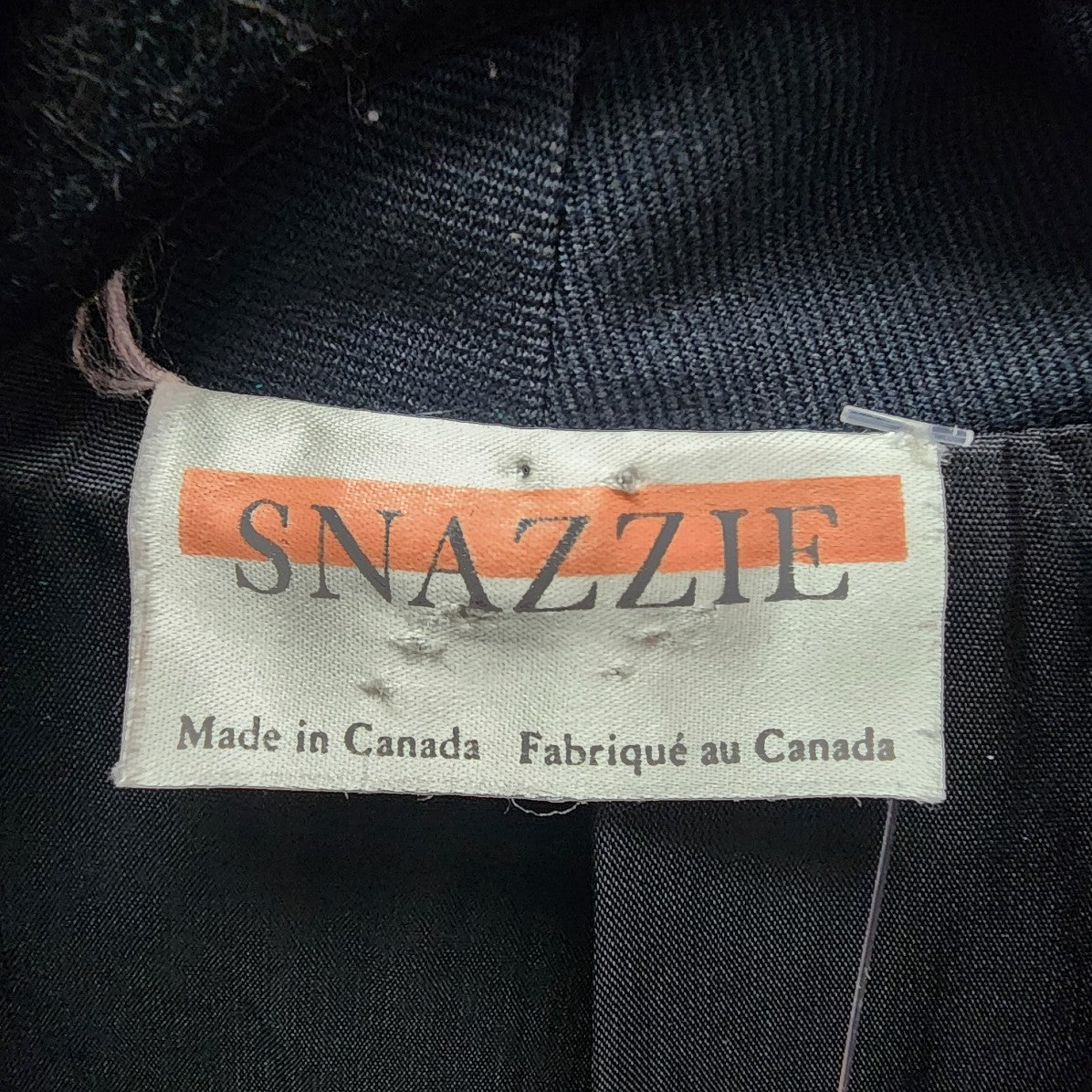Vintage Snazzie Black Pleated Shoulder Blazer Size S