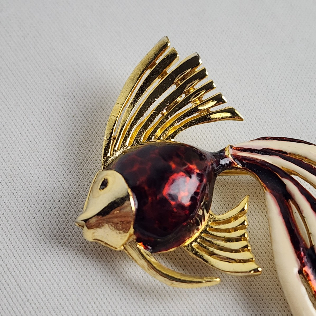 Vintage Gold Tone Purple Fish Brooch