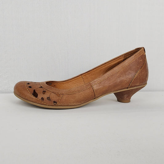 Chocolate Brown Leather Laser Cut Low Heel Shoes Size 7.5