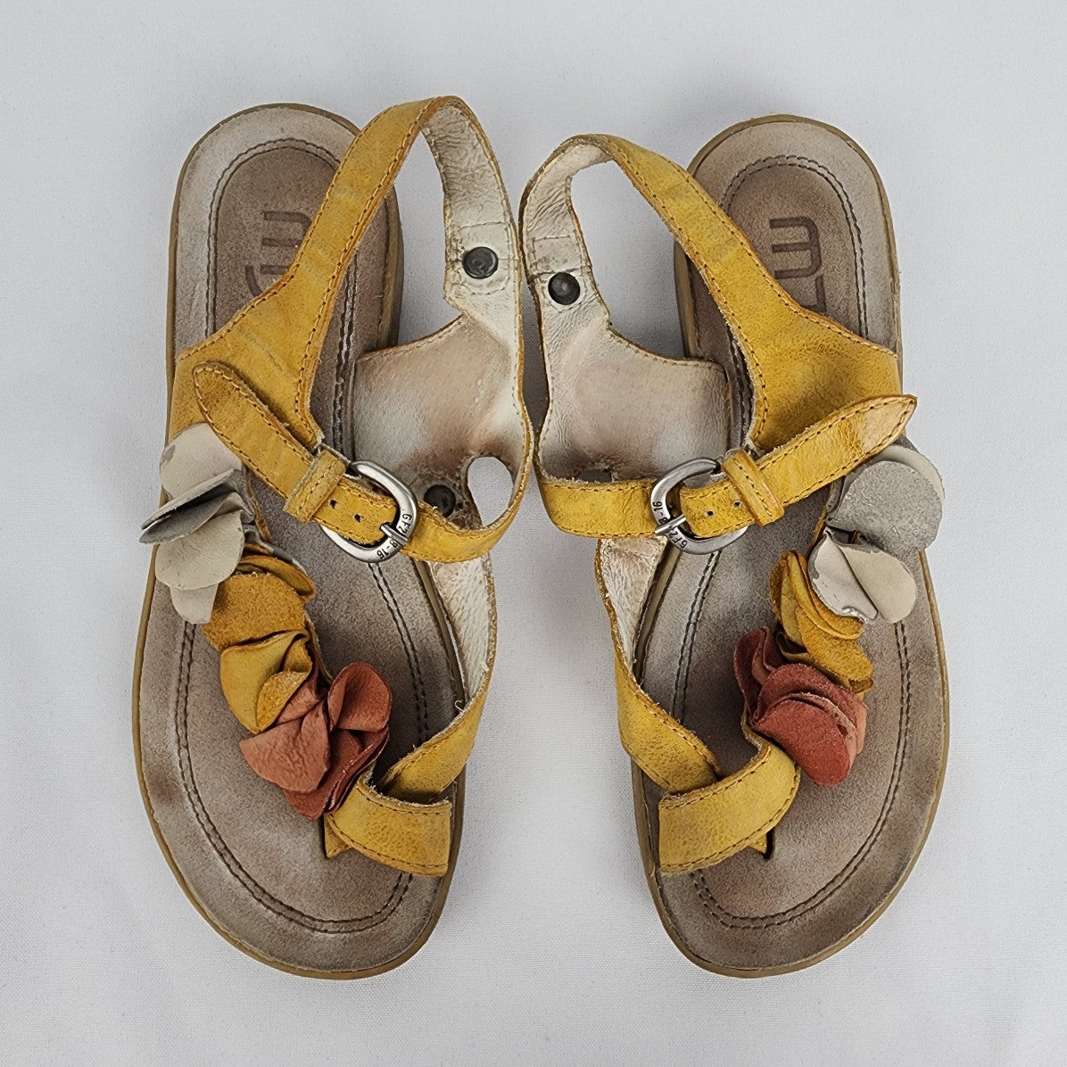 Mjus Yellow Leather Flower Detail Strappy Sandals Size 5.5