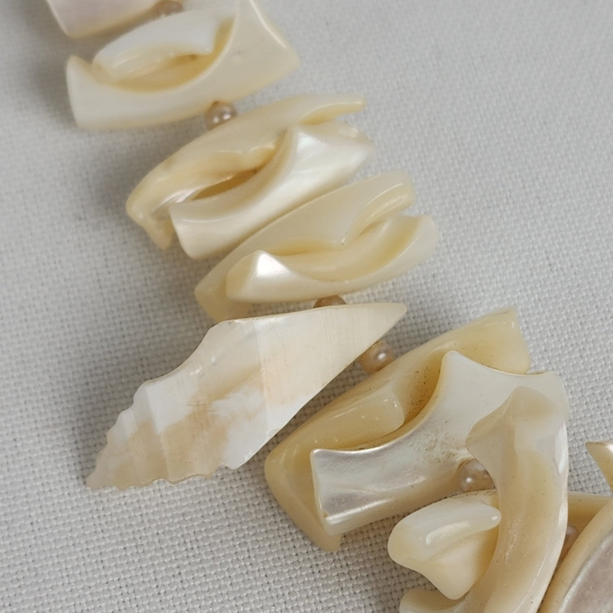 Vintage Sea Shell Beaded Choker Necklace