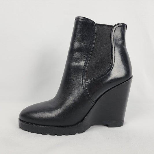 Michael Kors Black Leather Heeled Ankle Boots Size 9