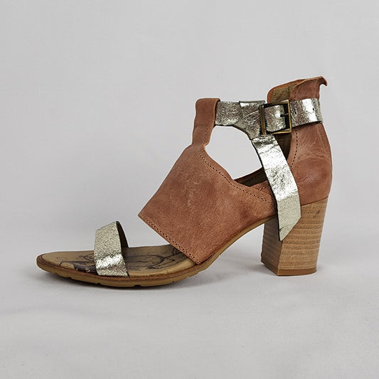 Dkode Pink & Silver Metallic Leather Block Heel Sandals Size 8.5