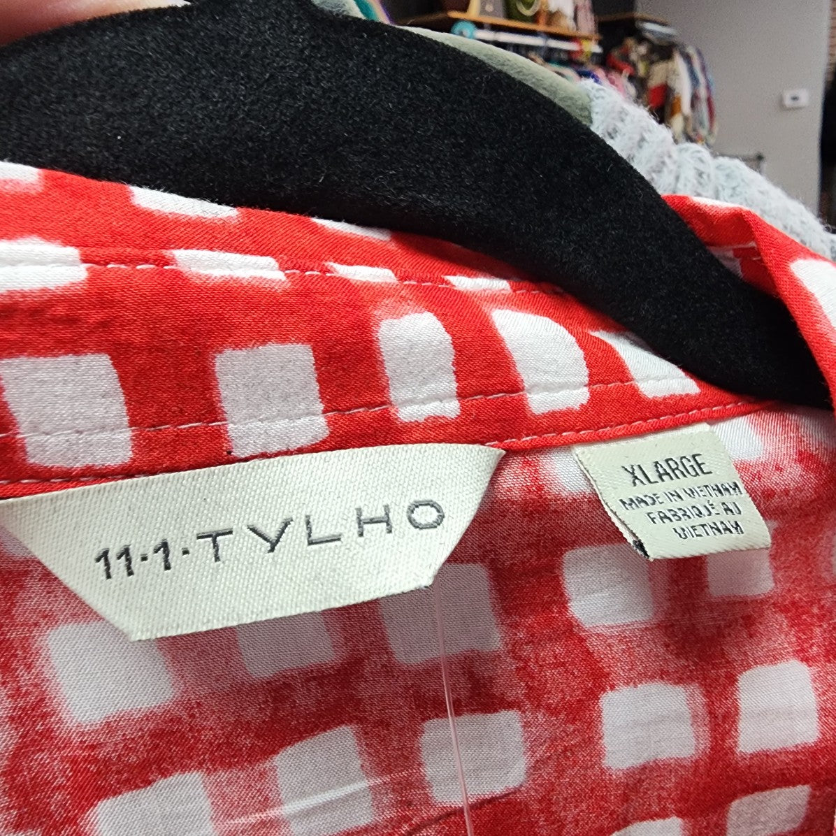 11-1-TYLHO Red Check Sleeveless Tunic Top Size XL