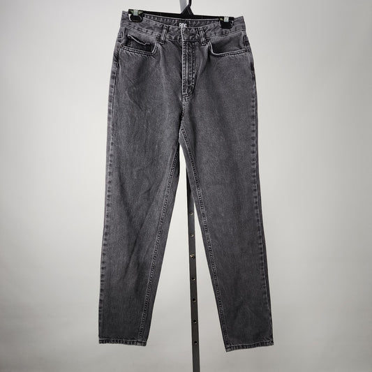 BDG Urban Outfitters Mom High Rise Black Jeans Size 27