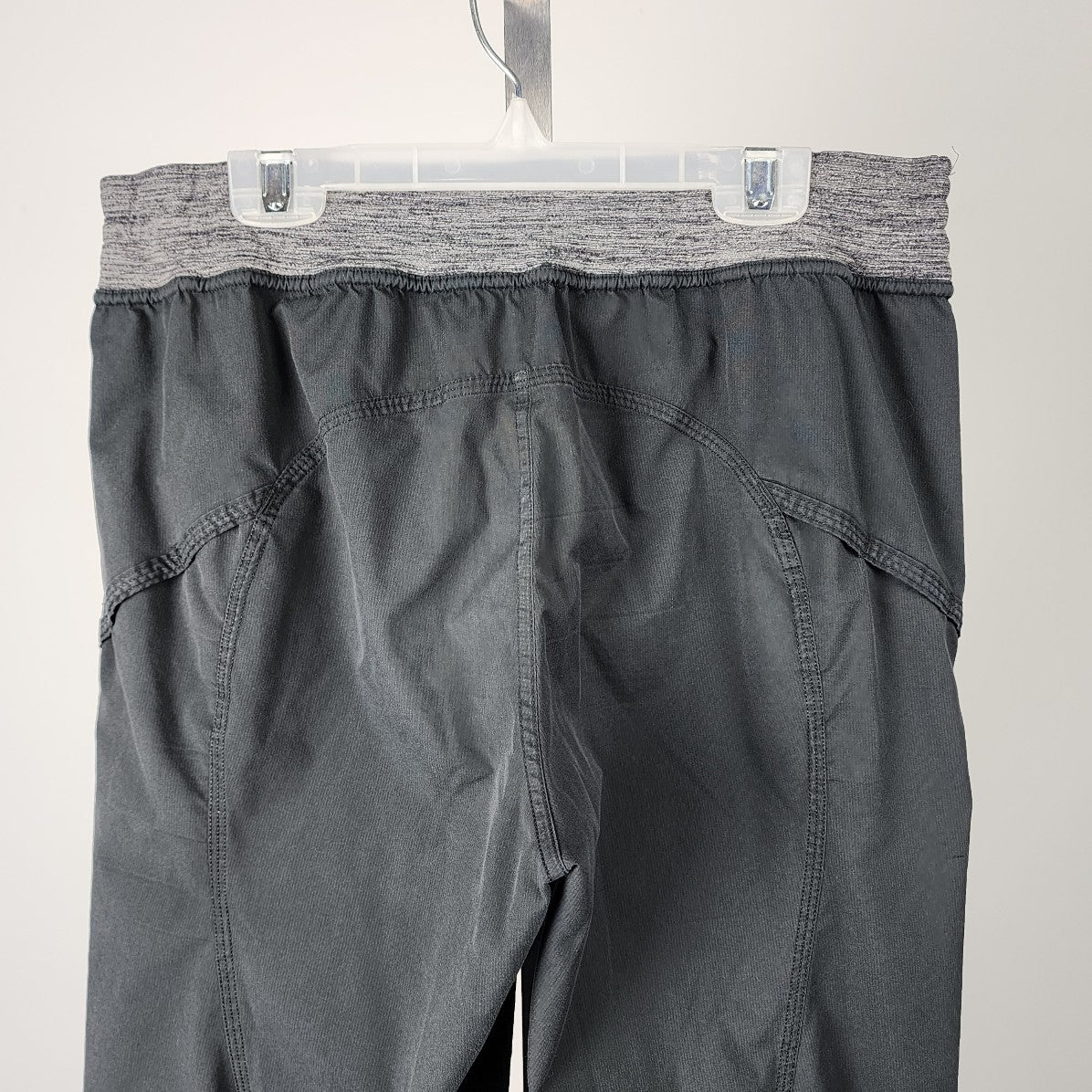 Lululemon sales track pants