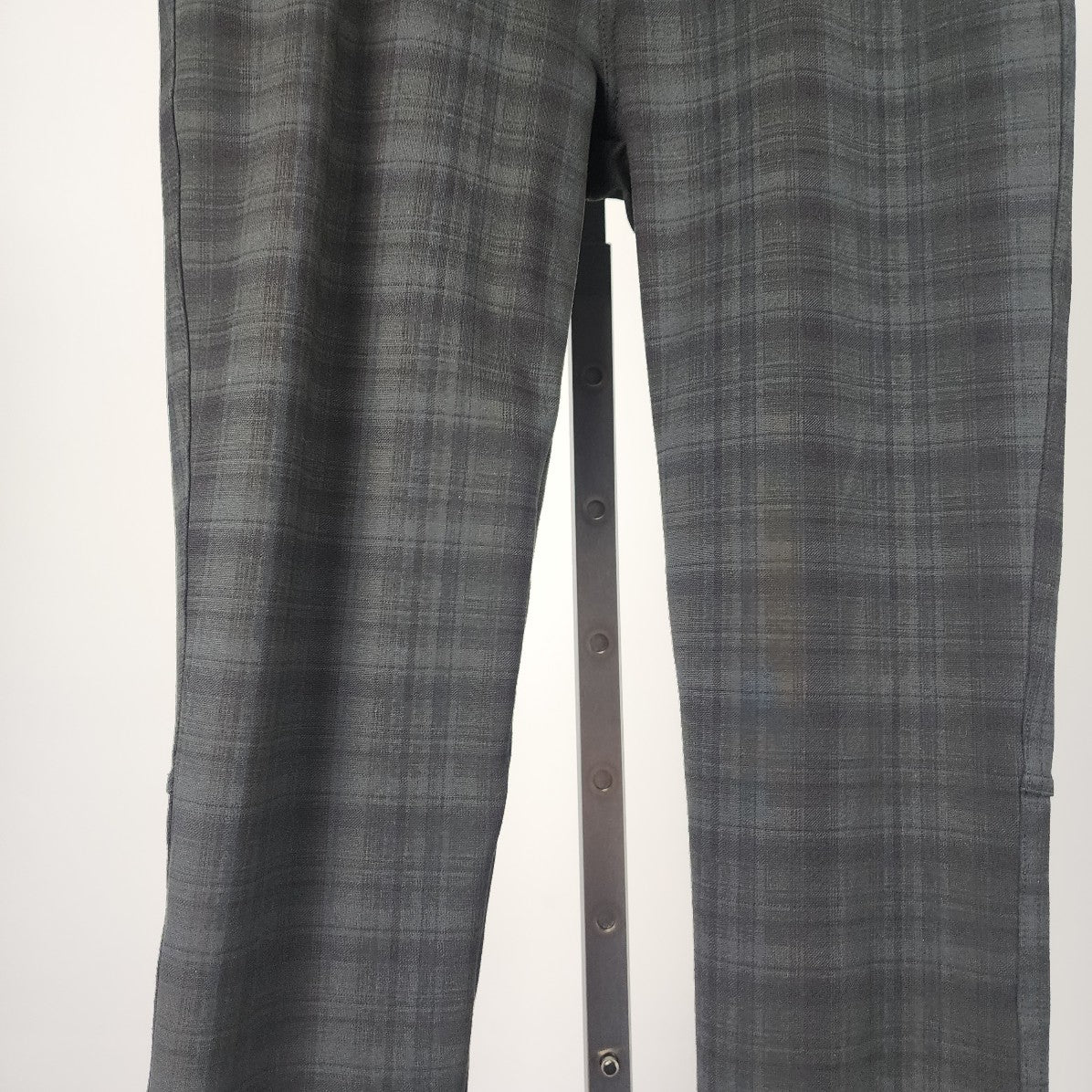 Sanctuary Plaid Slim Leg Pants Size M/L
