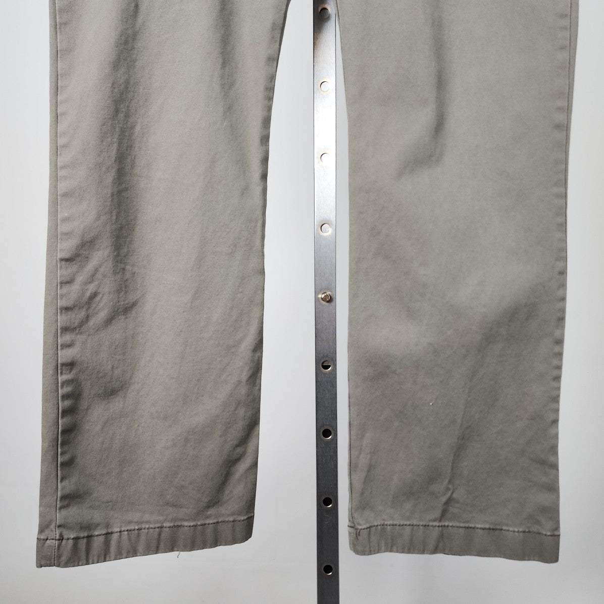 Wrangler Grey Straight Leg Pants Size 36/30