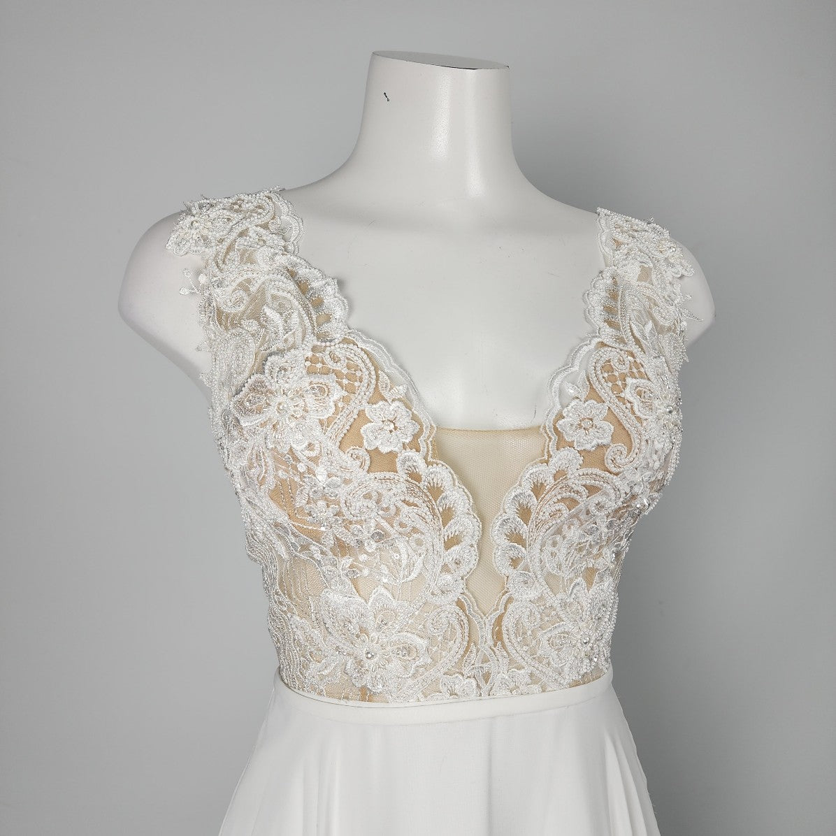 Lace top dress with hotsell chiffon skirt