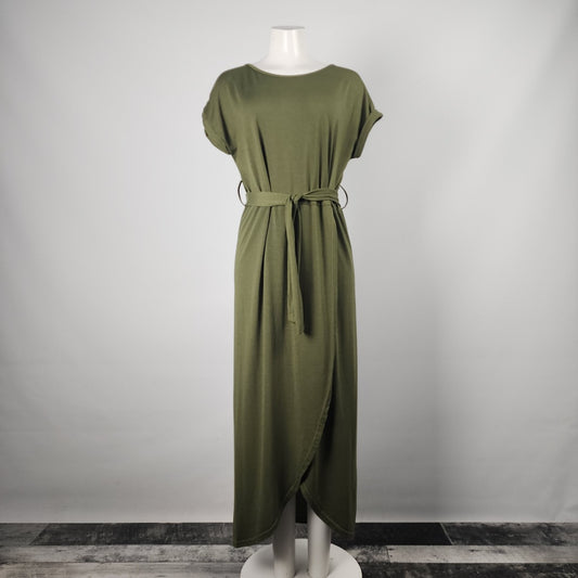Green Short Sleeve Maxi Dress Size M
