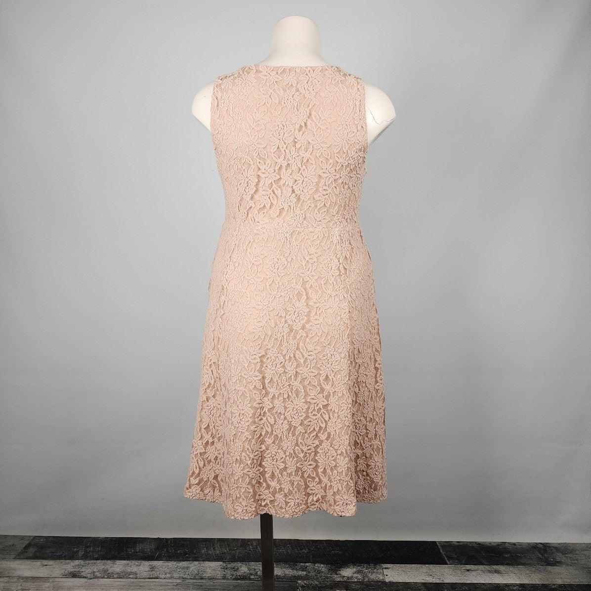 Torrid Pink Lace Fit & Flare Dress Size 2X