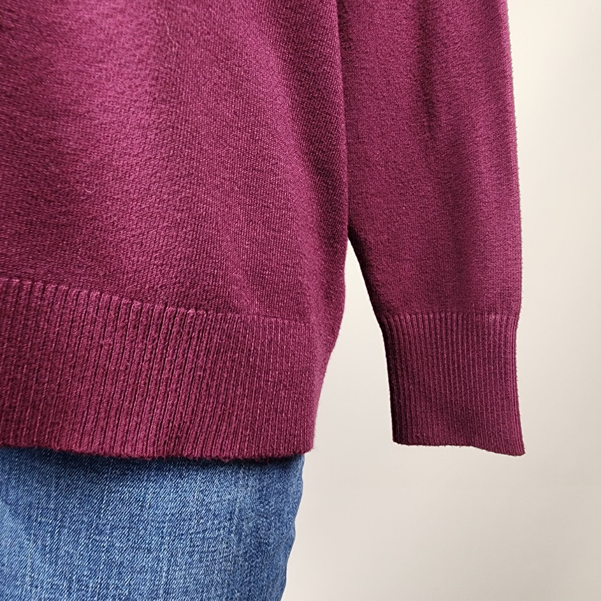 Zenana Purple V Neck Knit Sweater Size L
