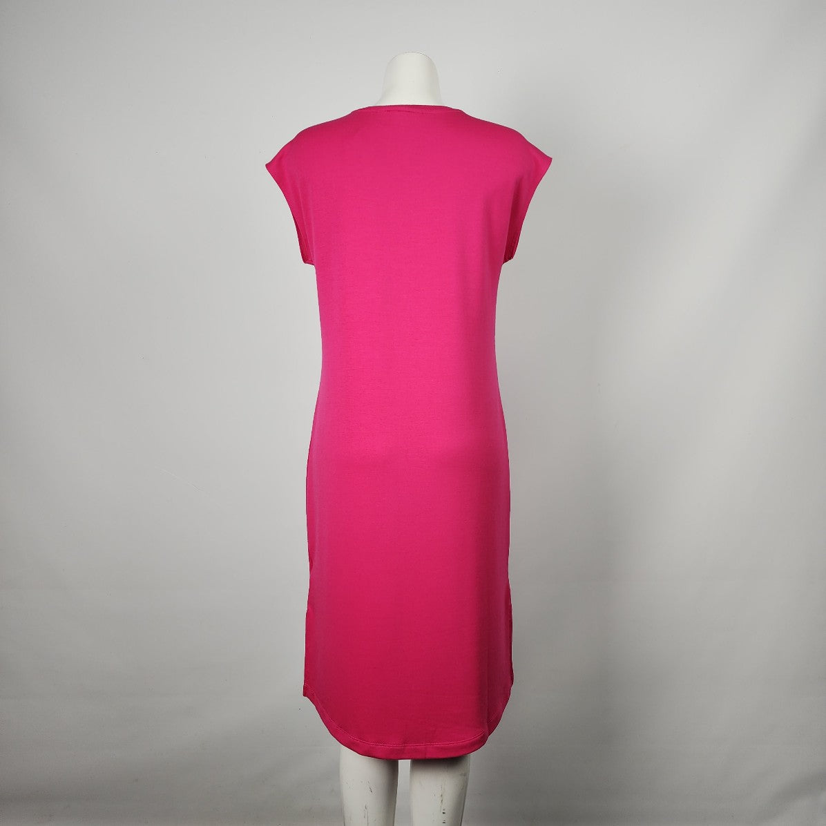 Hot pink on sale short sleeve dress