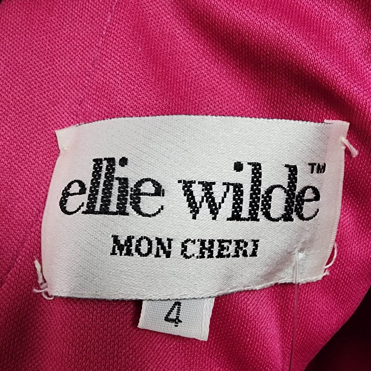 Ellie Wilde Mon Cheri Fuchsia Tule Lace Beaded Grad Gown Size 4