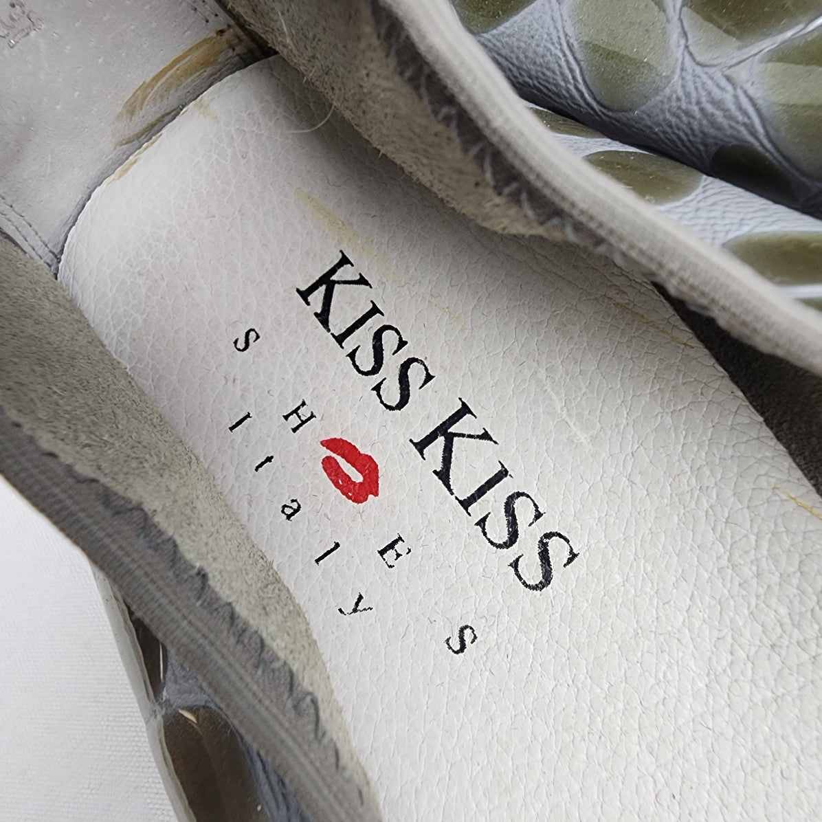 Kiss Kiss Grey Animal Print Leather Floral Beaded Ballet Flats Size 6.5