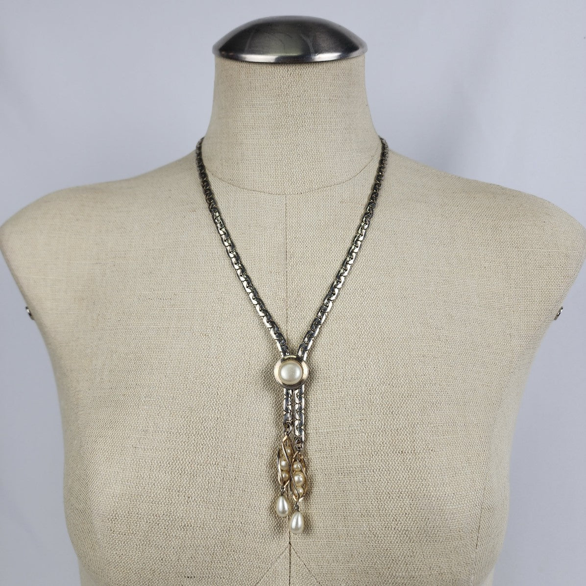 Vintage Silver Tone Faux Pearl Lariat Necklace