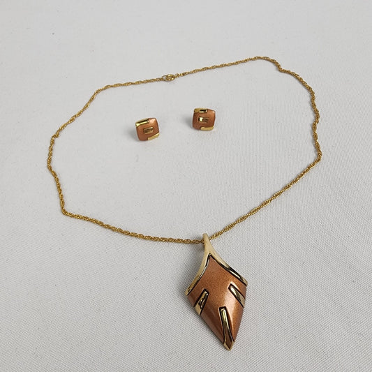 Vintage Copper & Gold Tone Pendant Necklace & Earrings