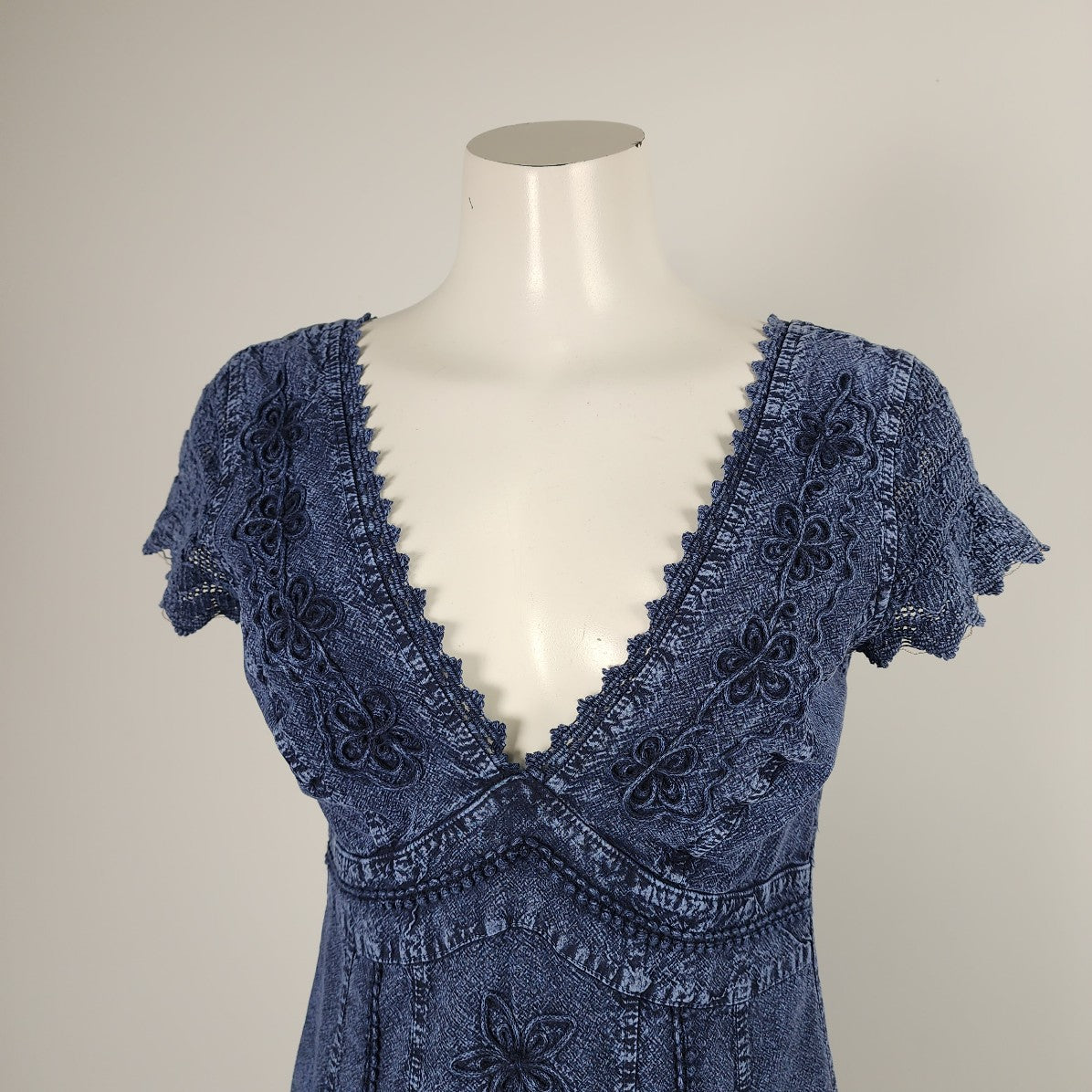 Compliments Blue Embroidered Floral Dress Size S