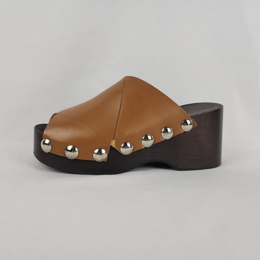 Ganni Carmel Brown Leather Studded Wood Heel Shoes Size 8