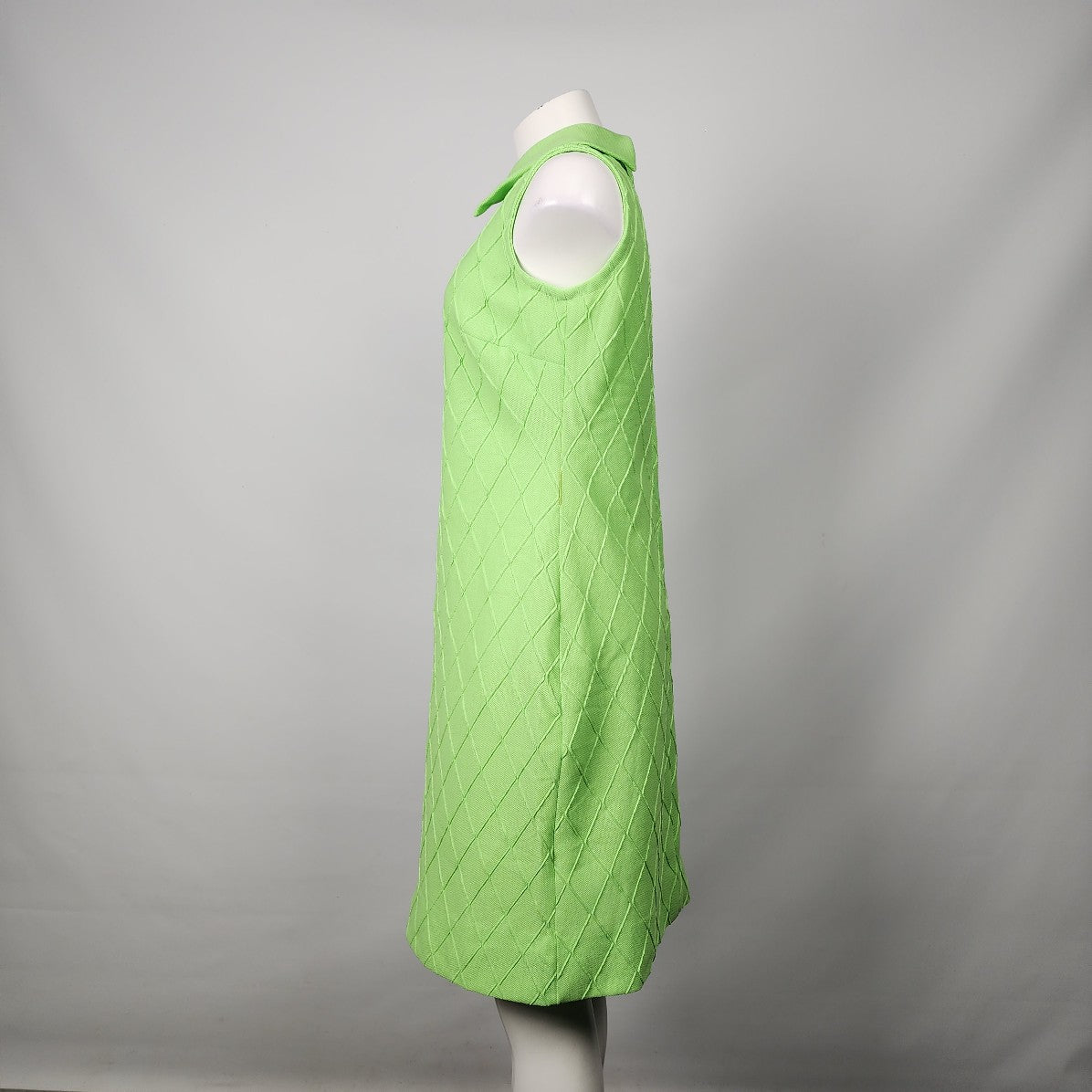 Vintage 60s Edward Green Collared Sleeveless Shift Dress Size S/M