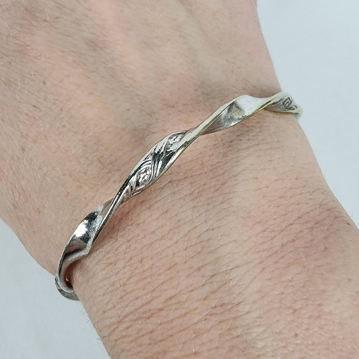 Vintage Silver Flower Twisted Stacking Bracelet