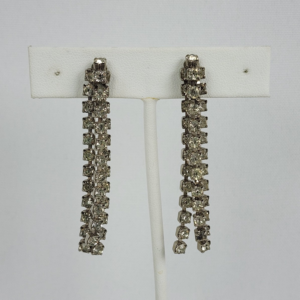Vintage Silver Rhinestone Link Dangly Clip On Earrings