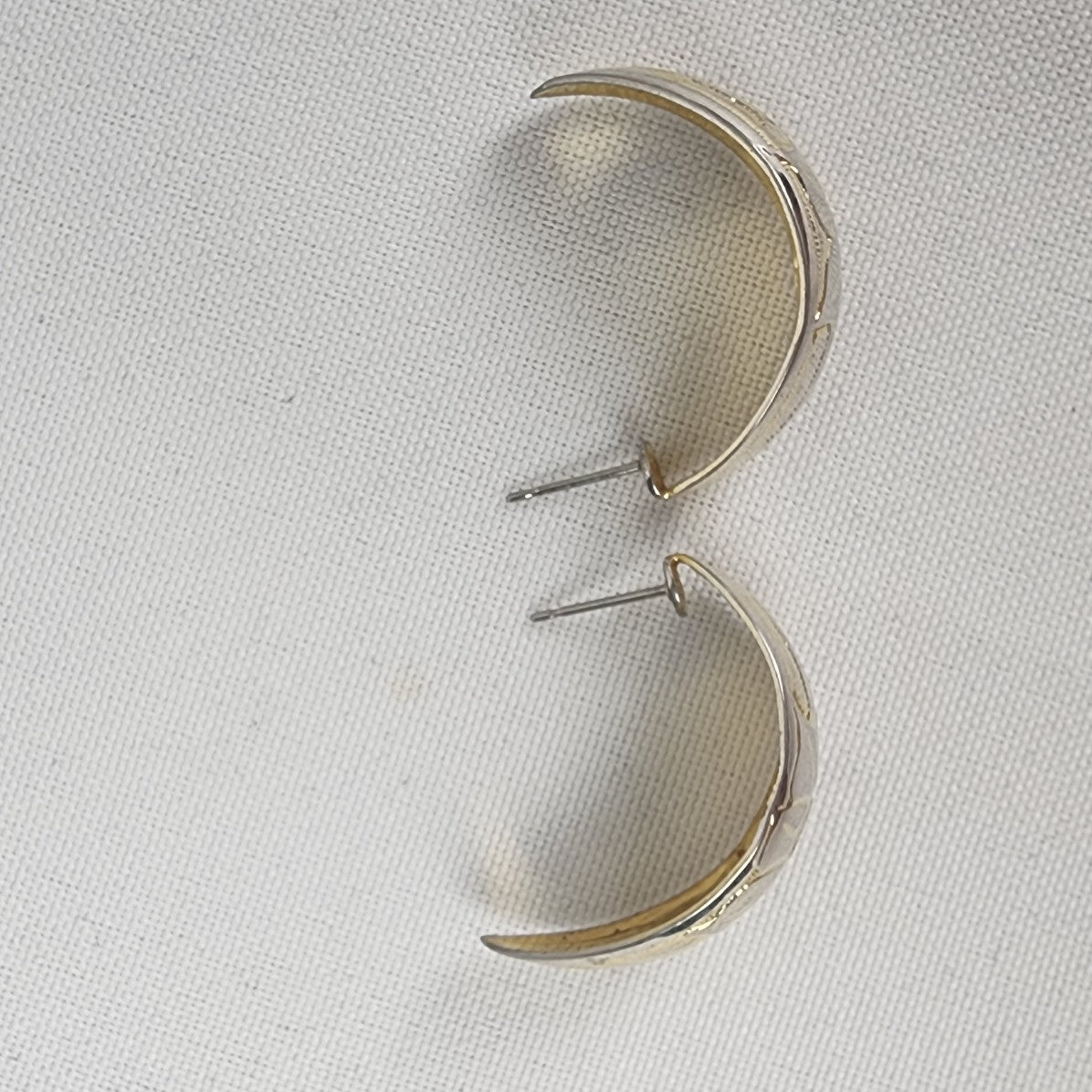 Vintage Silver Tone Floral Hoop Earrings