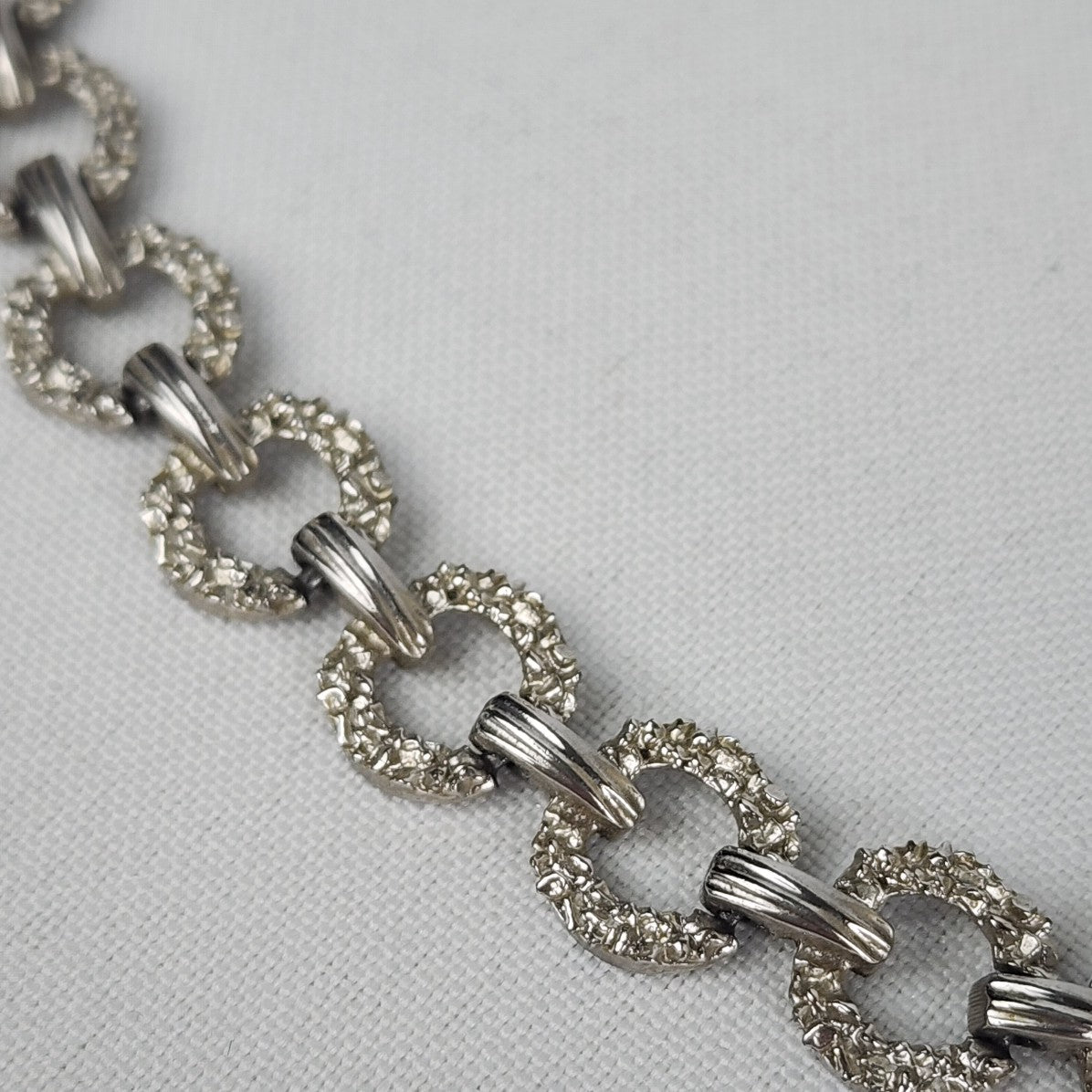 Vintage Silver Tone Textured Chain Link Collar Necklace