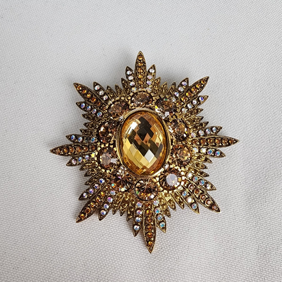 Joan Rivers Gold Tone Crystal Star Burst Brooch