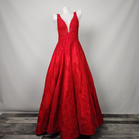 Mori Lee Red Lace Illusion Neckline Grad Event Dress Size 8