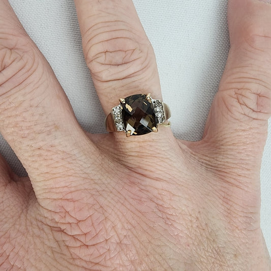10K Gold Smoky Quartz Diamond Ring Size 7.5