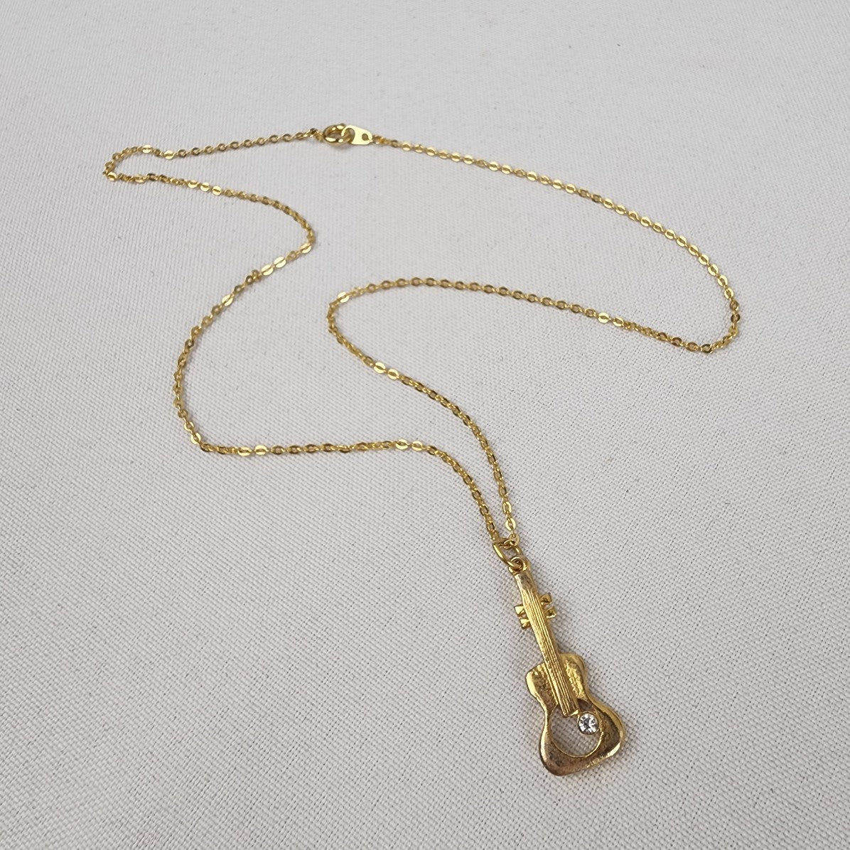 Vintage Gold Tone Guitar Pendant Chain Necklace