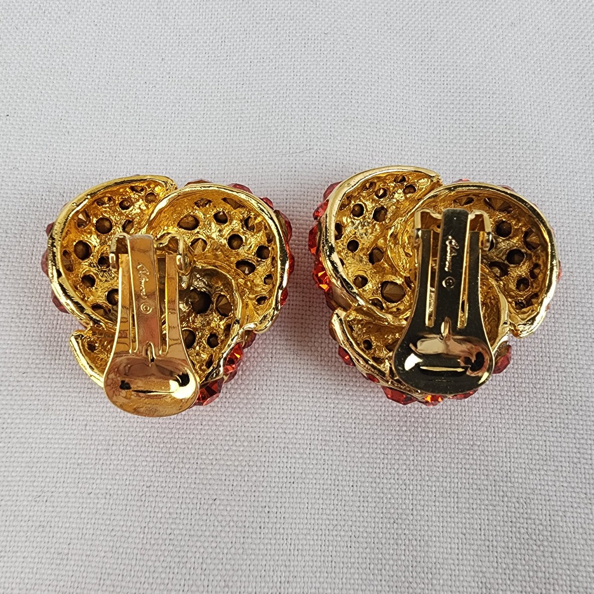 Vintage Orange Crystal Gold Tone Clip On Earrings