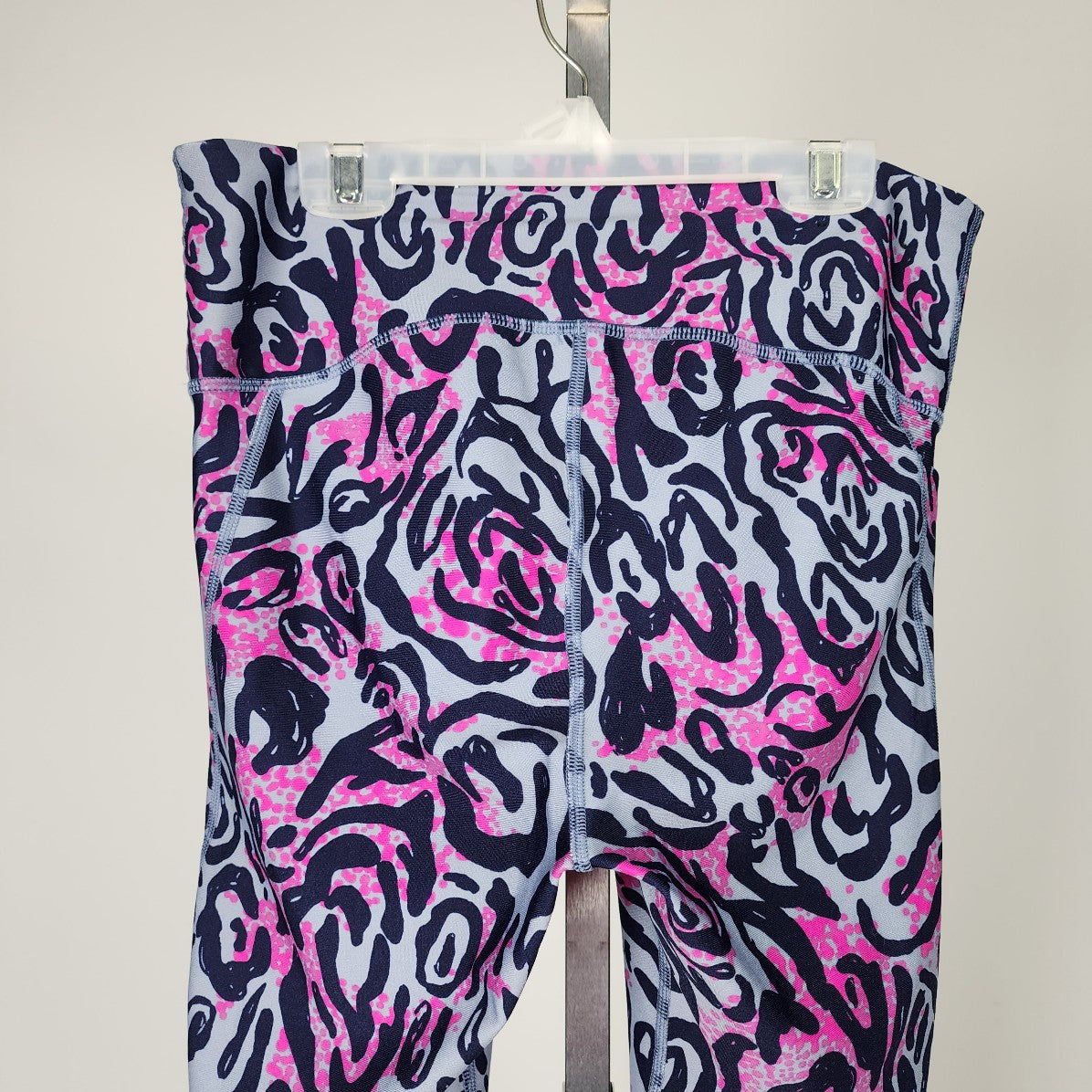 Under Armour Animal Print Pink & Blue Leggings SIze L