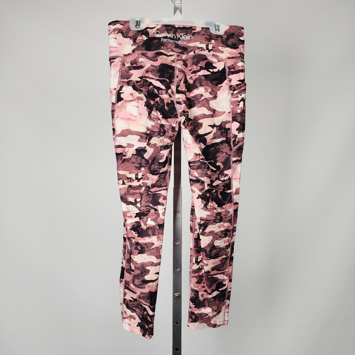 Calvin Klein Performance Pink Camo Leggings Size L