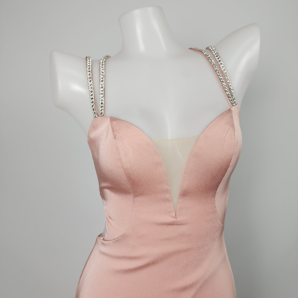 La Femme Pink Satin Evening Grad Eventwear Gown Size 0