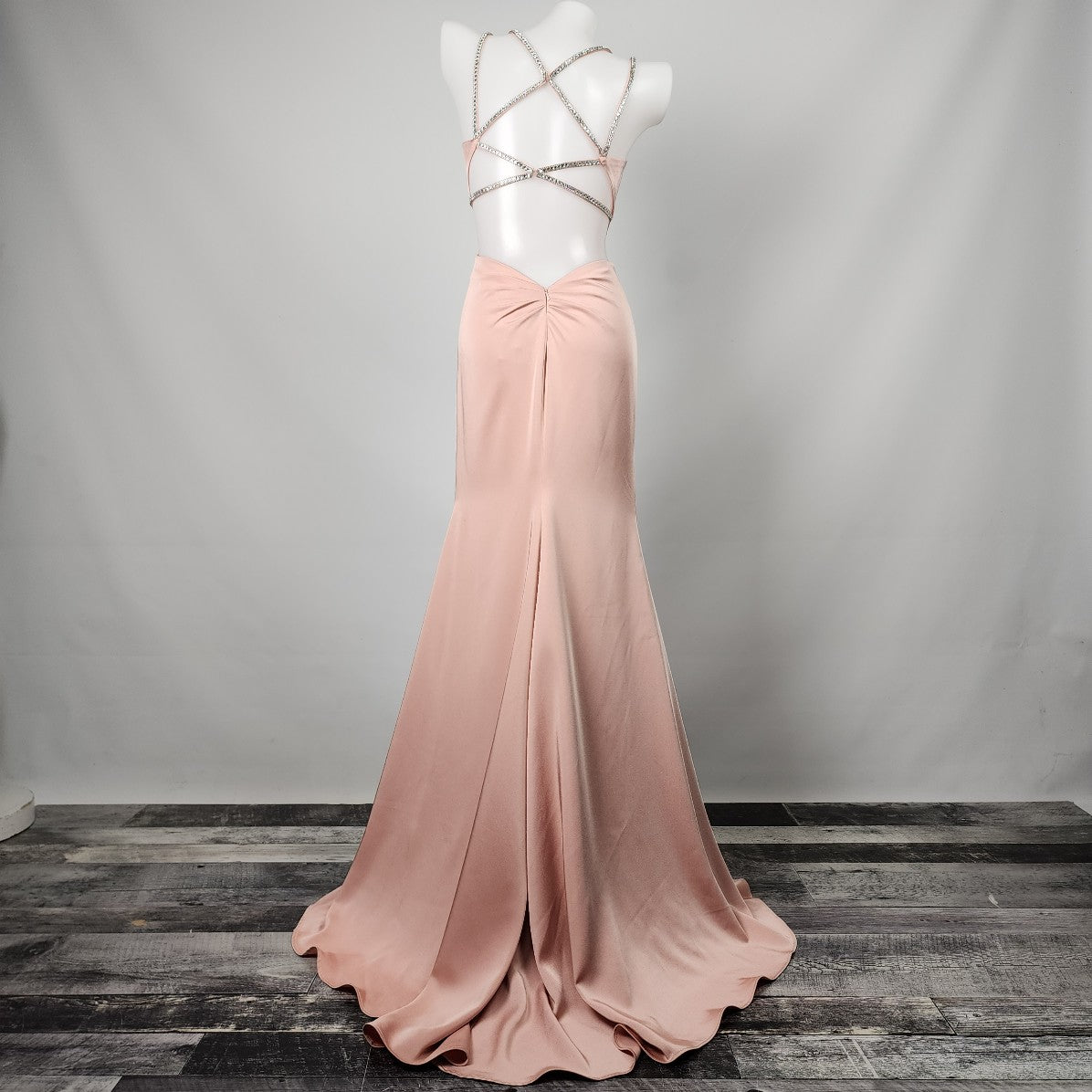 La Femme Pink Satin Evening Grad Eventwear Gown Size 0