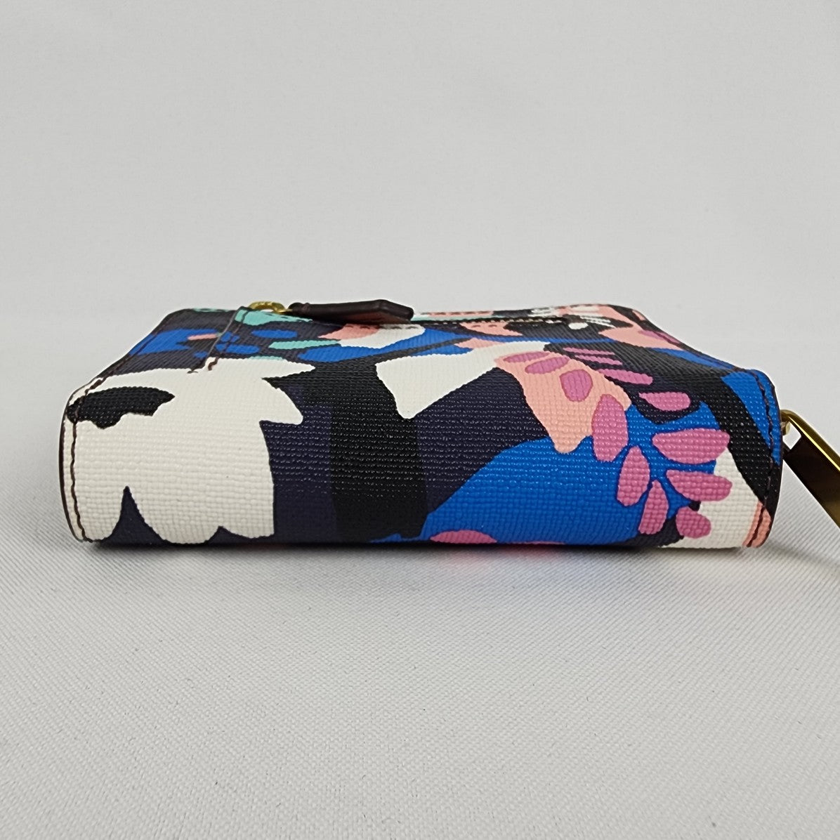 Fossil Pink & Blue Flower Print Leather Wallet