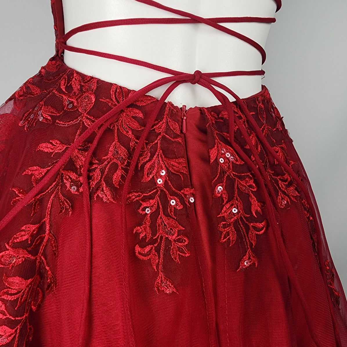 JJ's House Red Lace Tule Skirt Bridesmaid Party Dress Size 2
