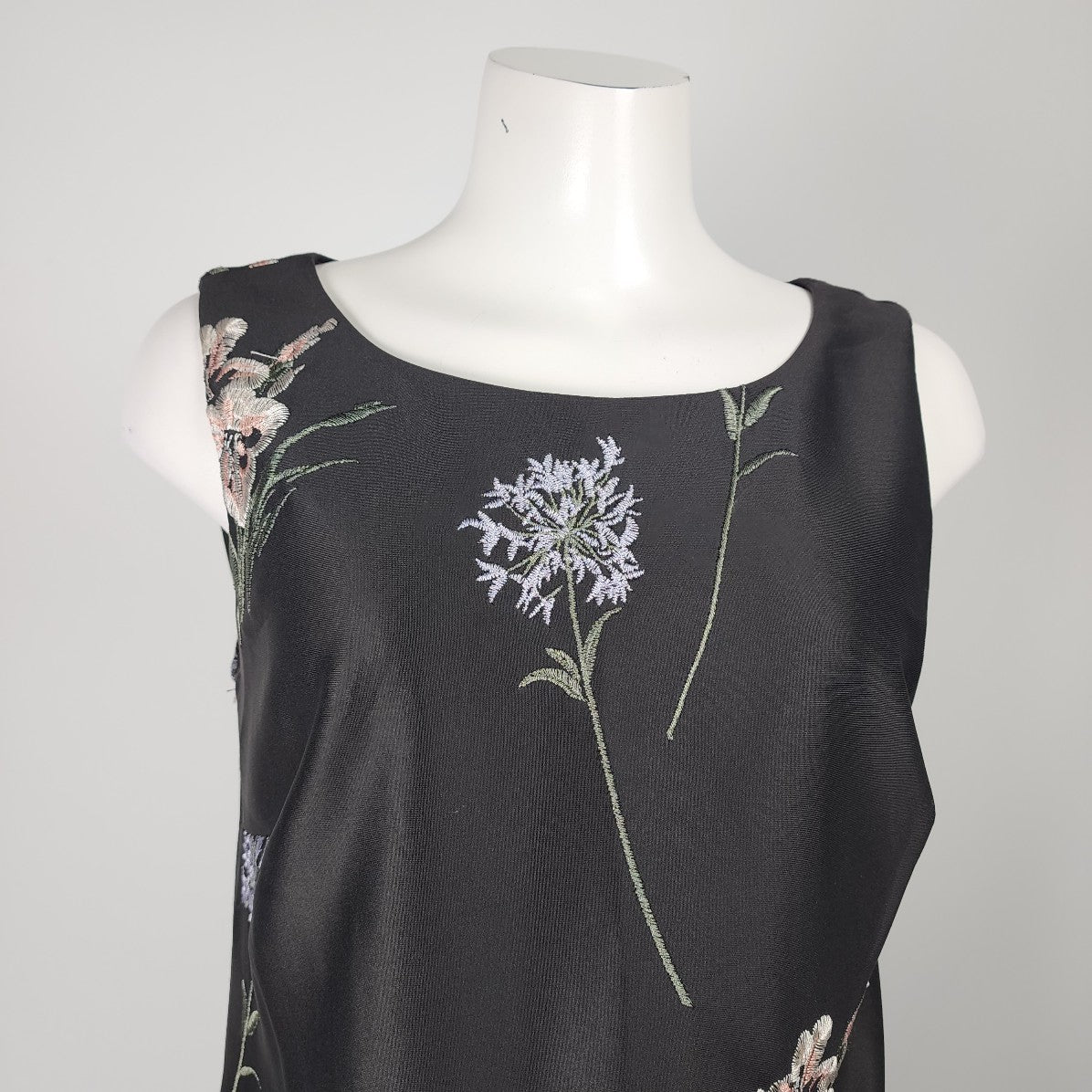 Calvin Klein Black Embroidered Floral Sheath Dress Size 10