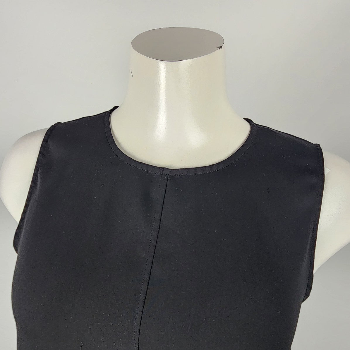 Babaton Black Sleeveless Blouse Size S