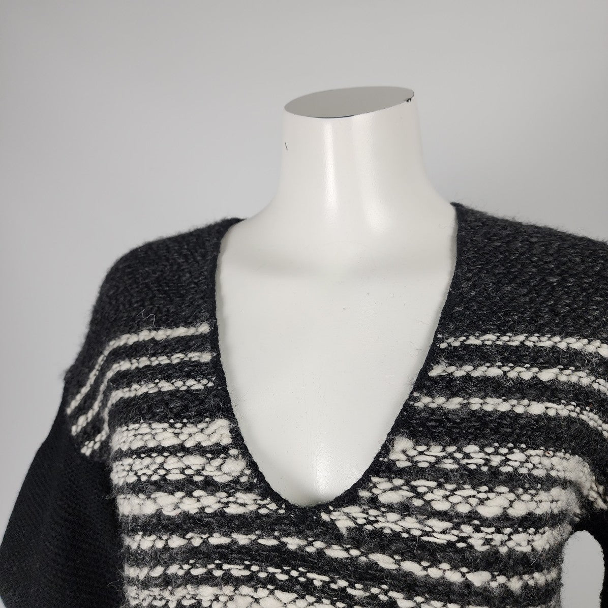 Armani Exchange Merino Wool Black & Cream Knit Sweater Size S