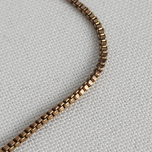 Vintage Gold Chain Mesh Triangle Necklace