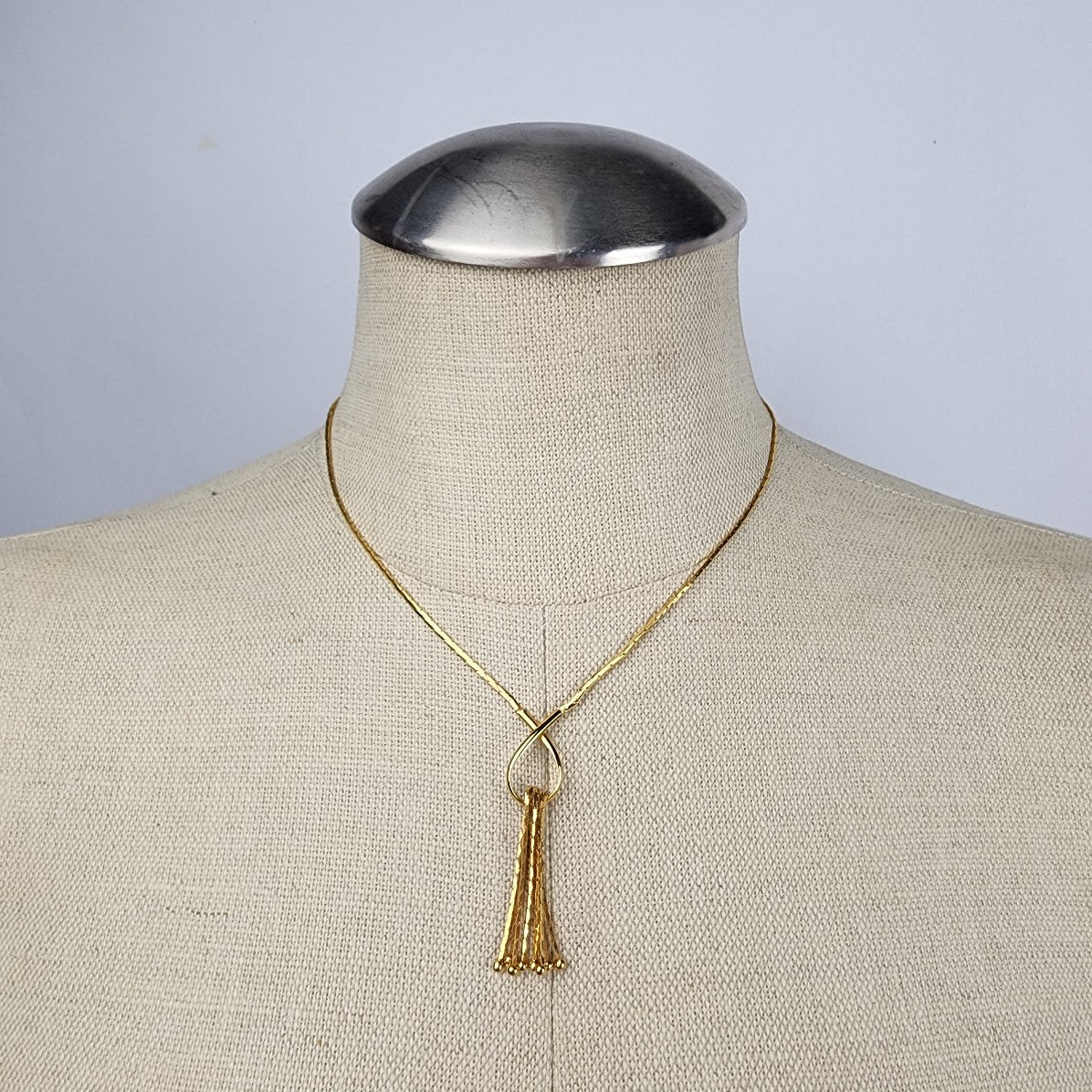 Vintage Gold Tone Tassel Necklace