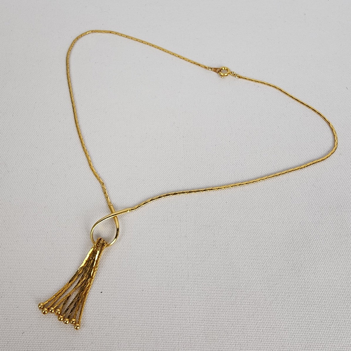 Vintage Gold Tone Tassel Necklace