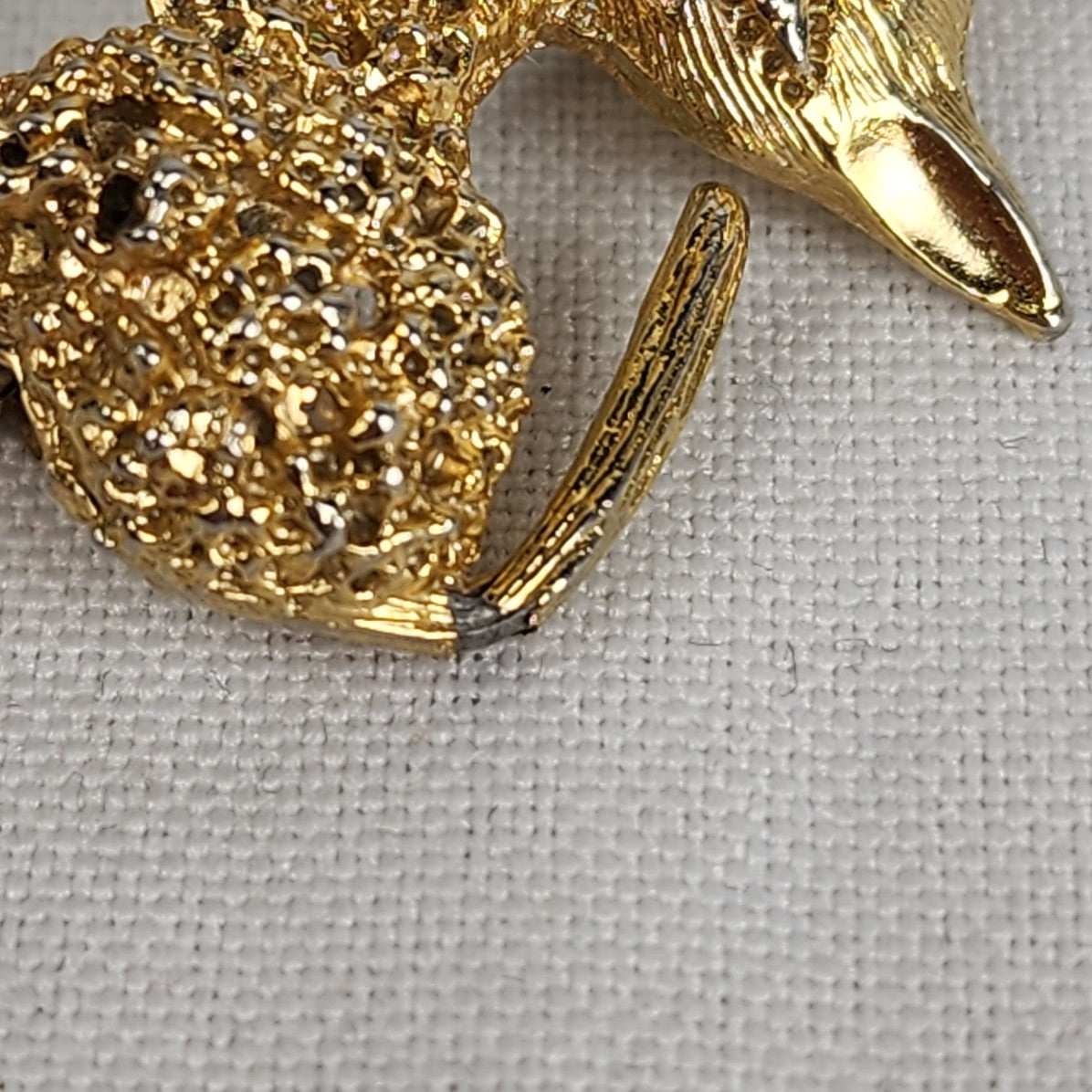 Vintage Gold Tone Cat Brooch