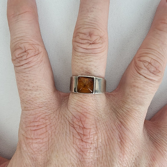 925 Sterling Silver Amber Stone Ring Size 8.5
