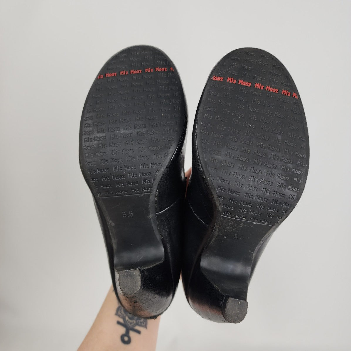 Miz Mooz Black Leather Mary Jane Heeled Shoes Size 5.5