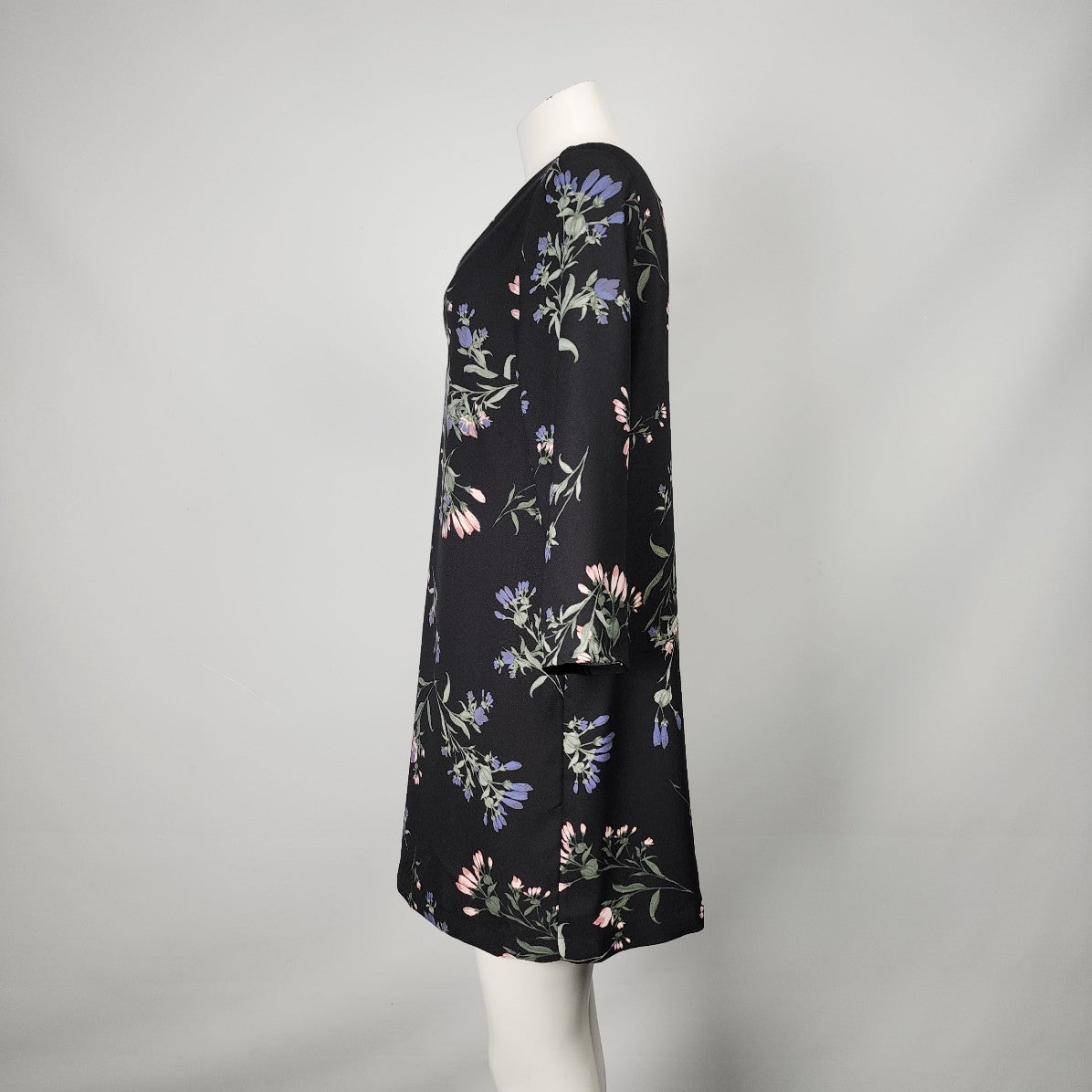 Dynamite Black Floral Mini Dress Size L