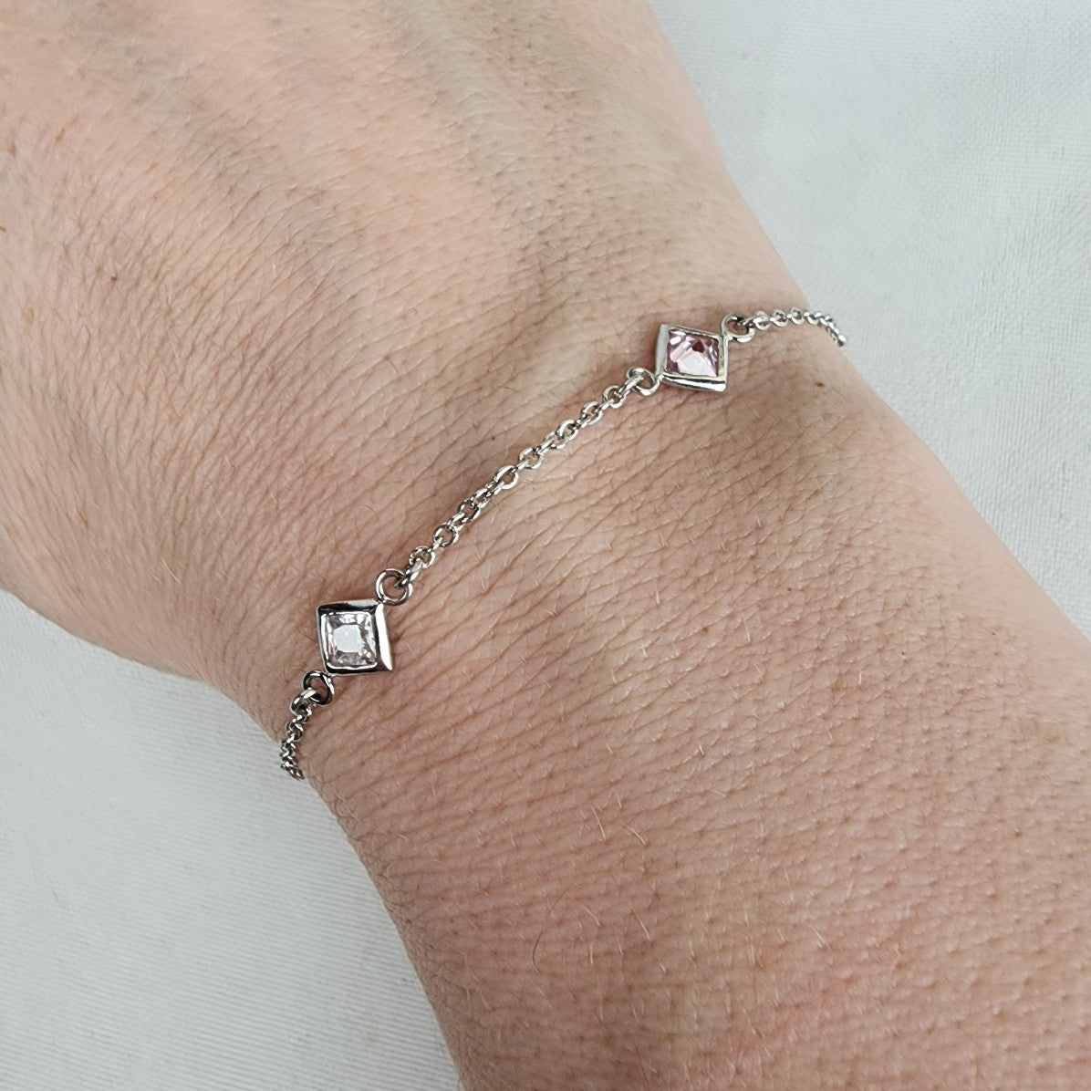 925 Sterling Silver Pink & Clear Faceted Stone Chain Bracelet